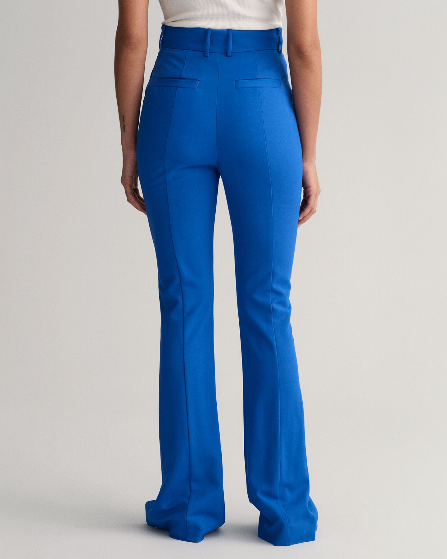 Pantalon de costume à jambes droites