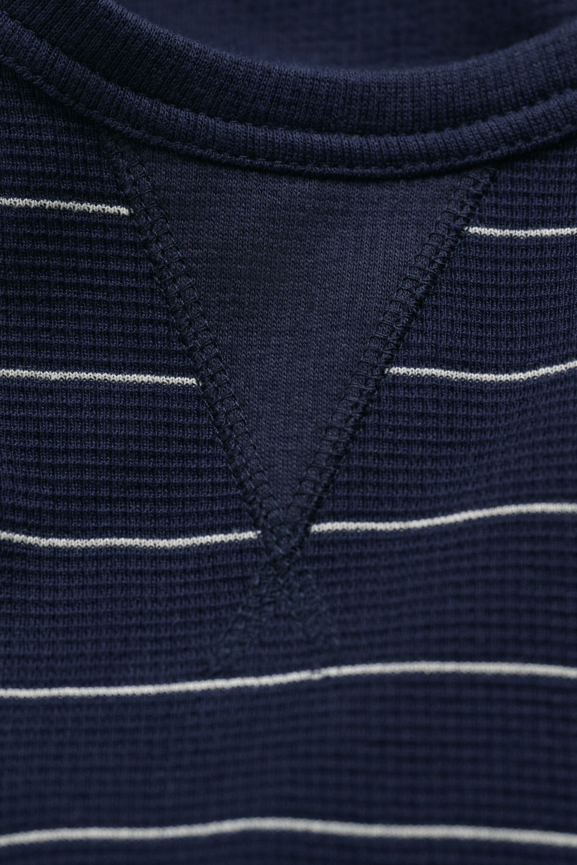 Sweat-shirt texturé à rayures