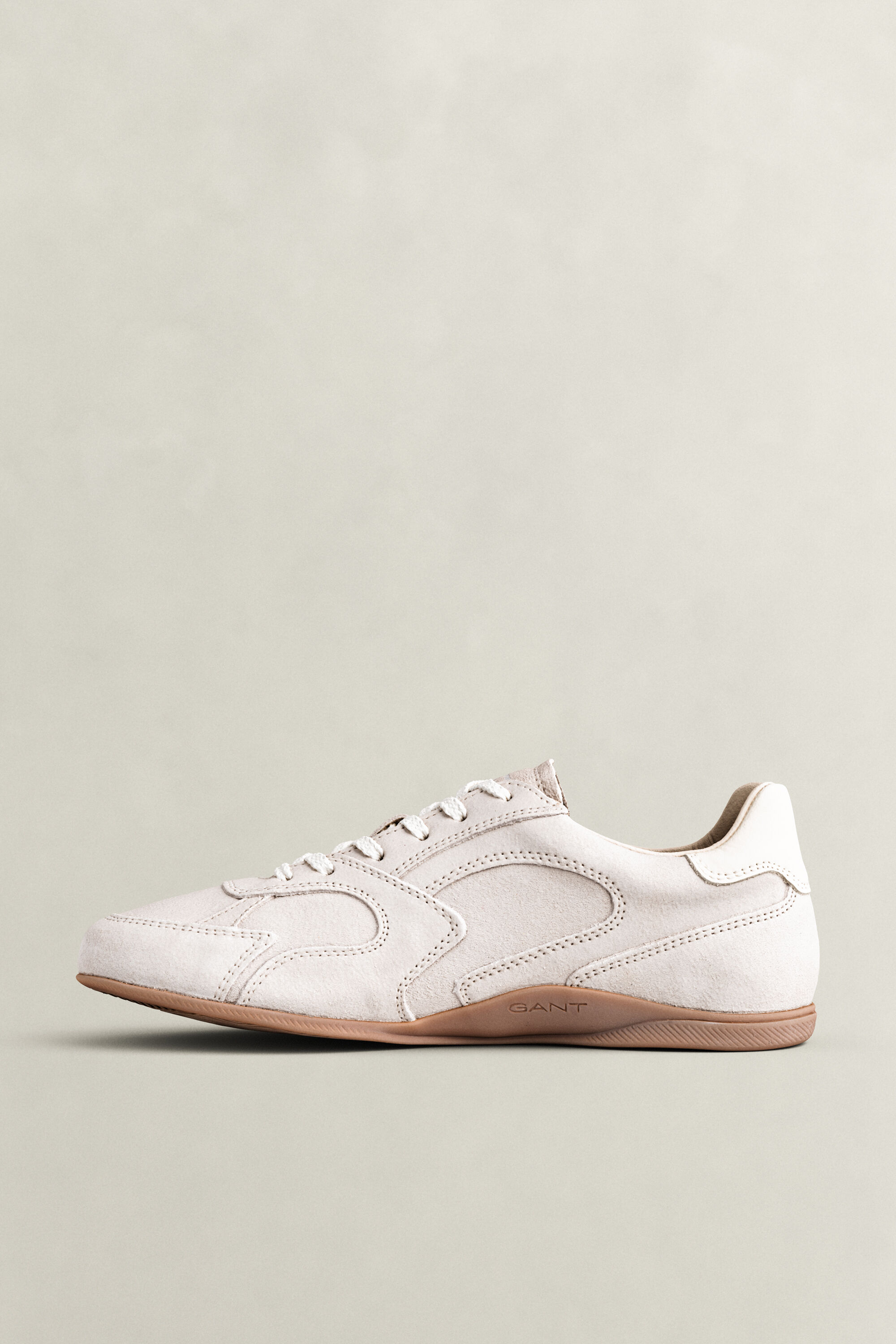 Baskets en daim Sherly