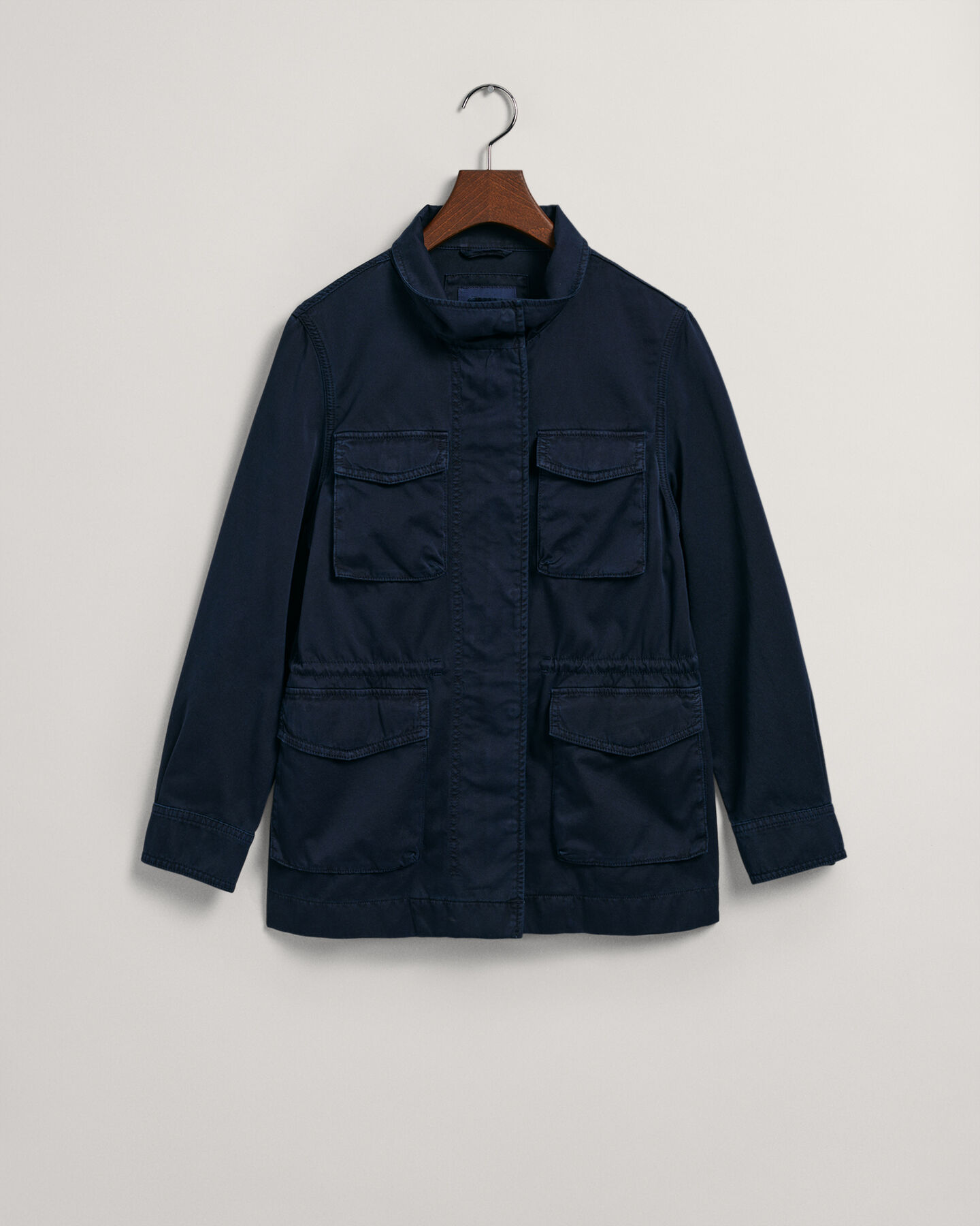 Veste style militaire teinte en pièce