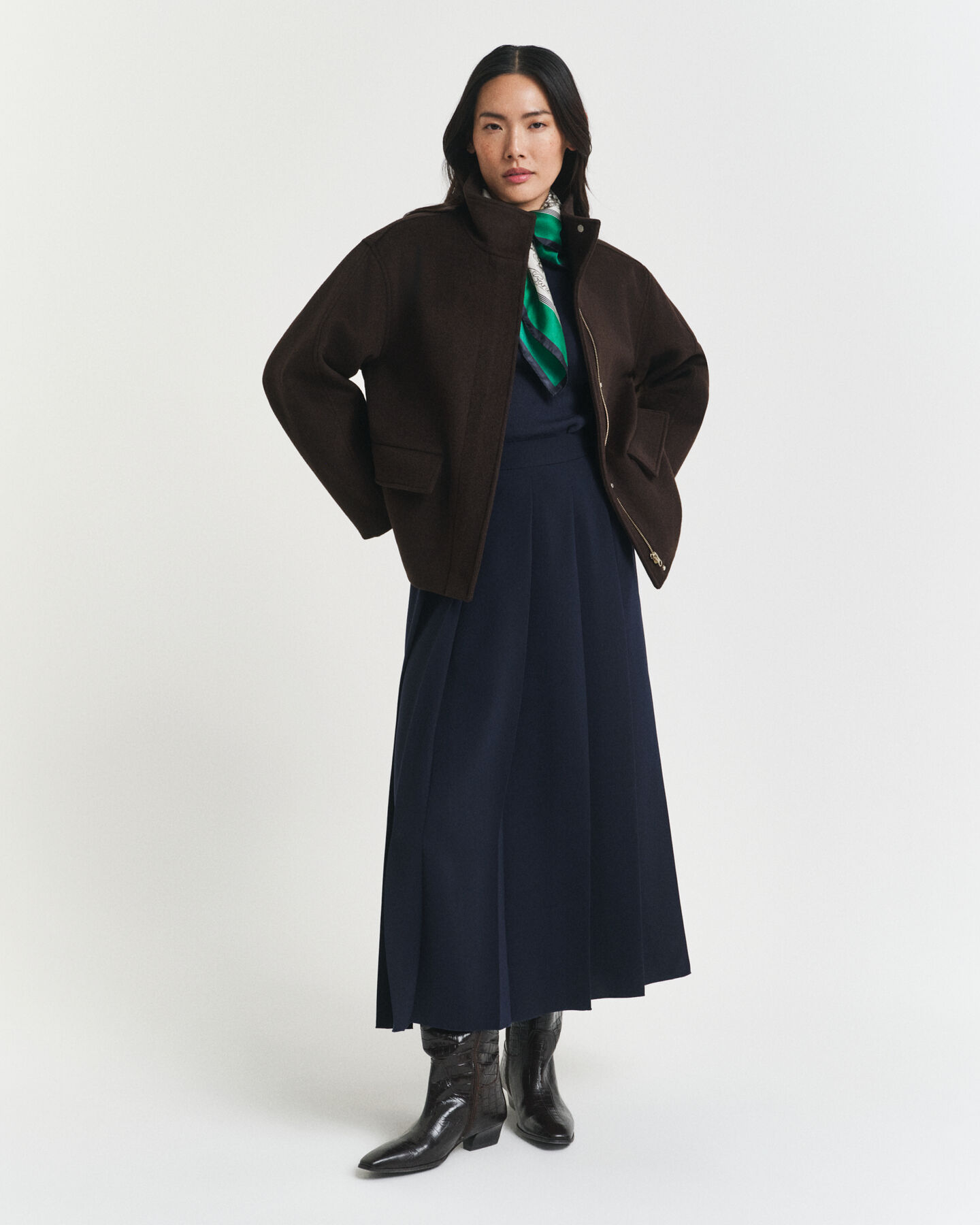 Veste courte zippée en laine