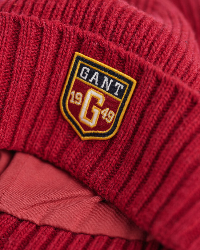 Wollen beanie met badge