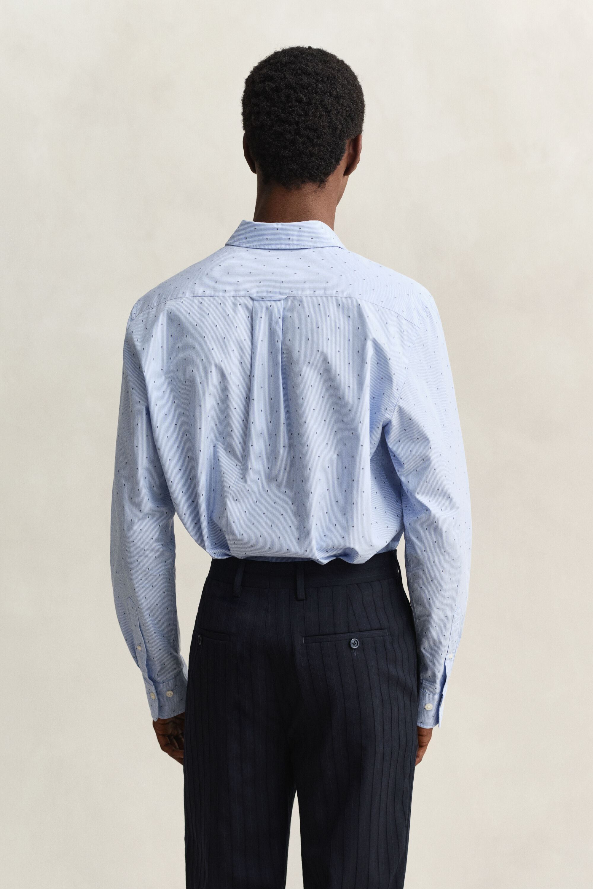 Chemise en fil coupé