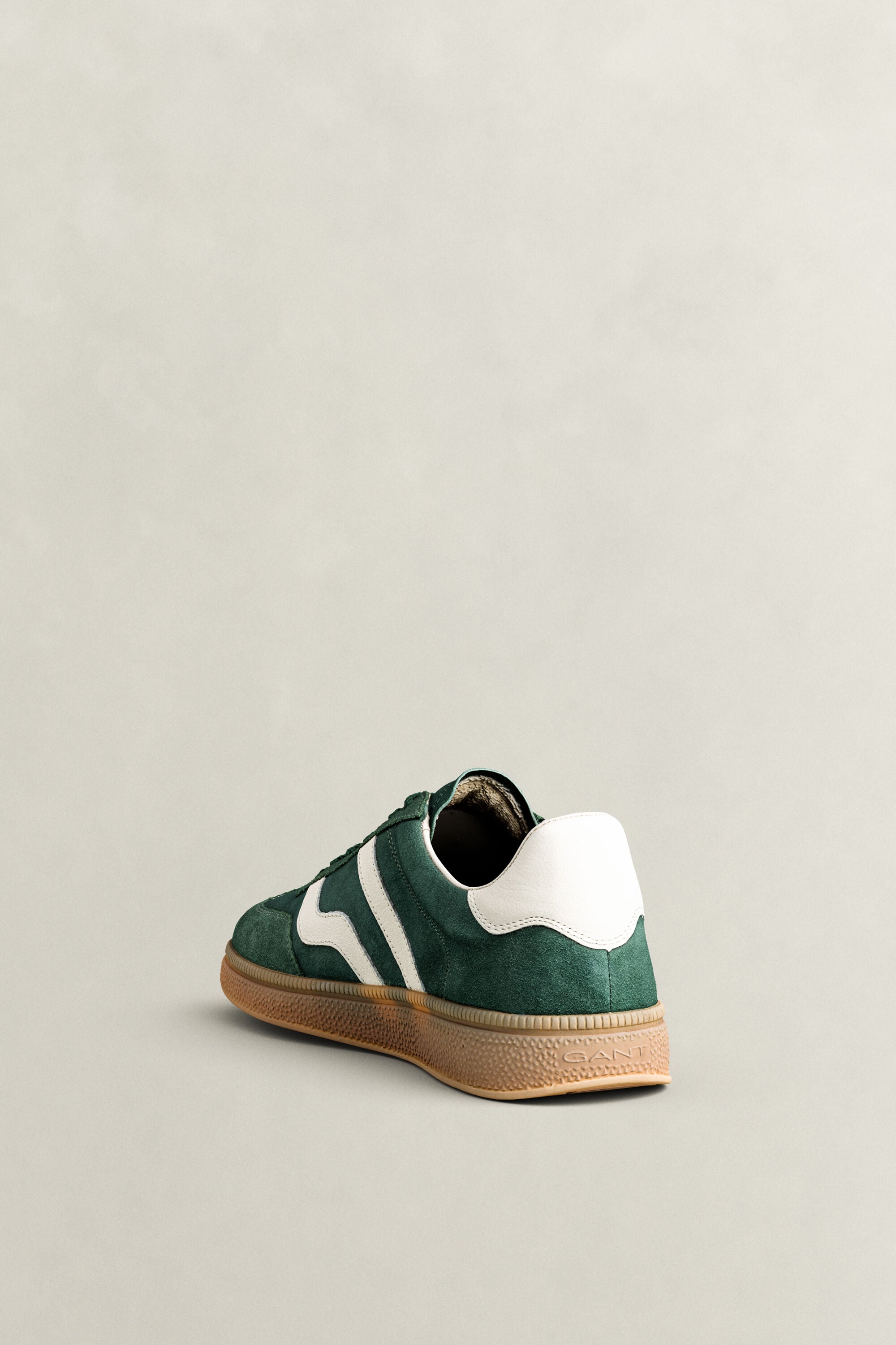 Baskets en daim Cuzmo