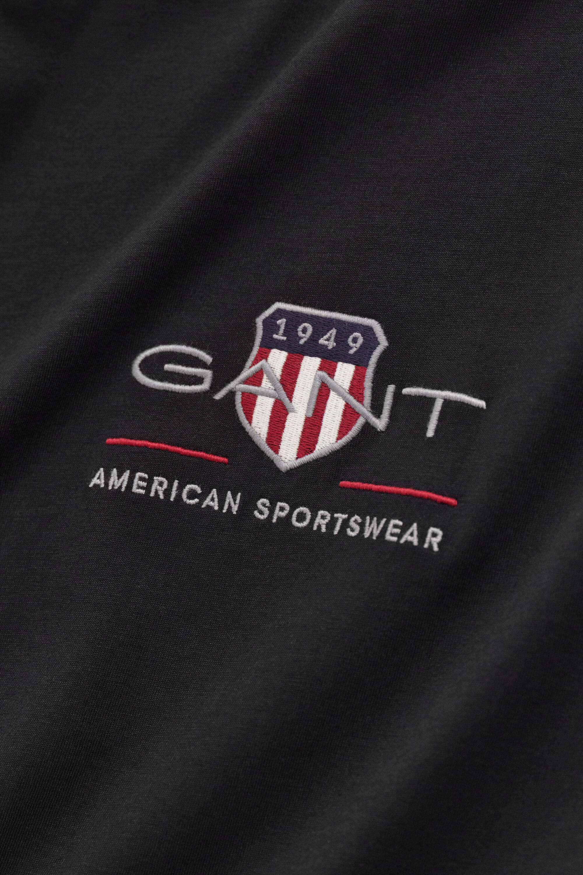 T-shirt brodé Archive Shield
