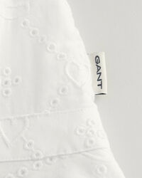 Baby zonnehoed met Engels borduurwerk