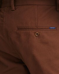 Pantalon chino slim fit Tech Prep&trade; Hallden