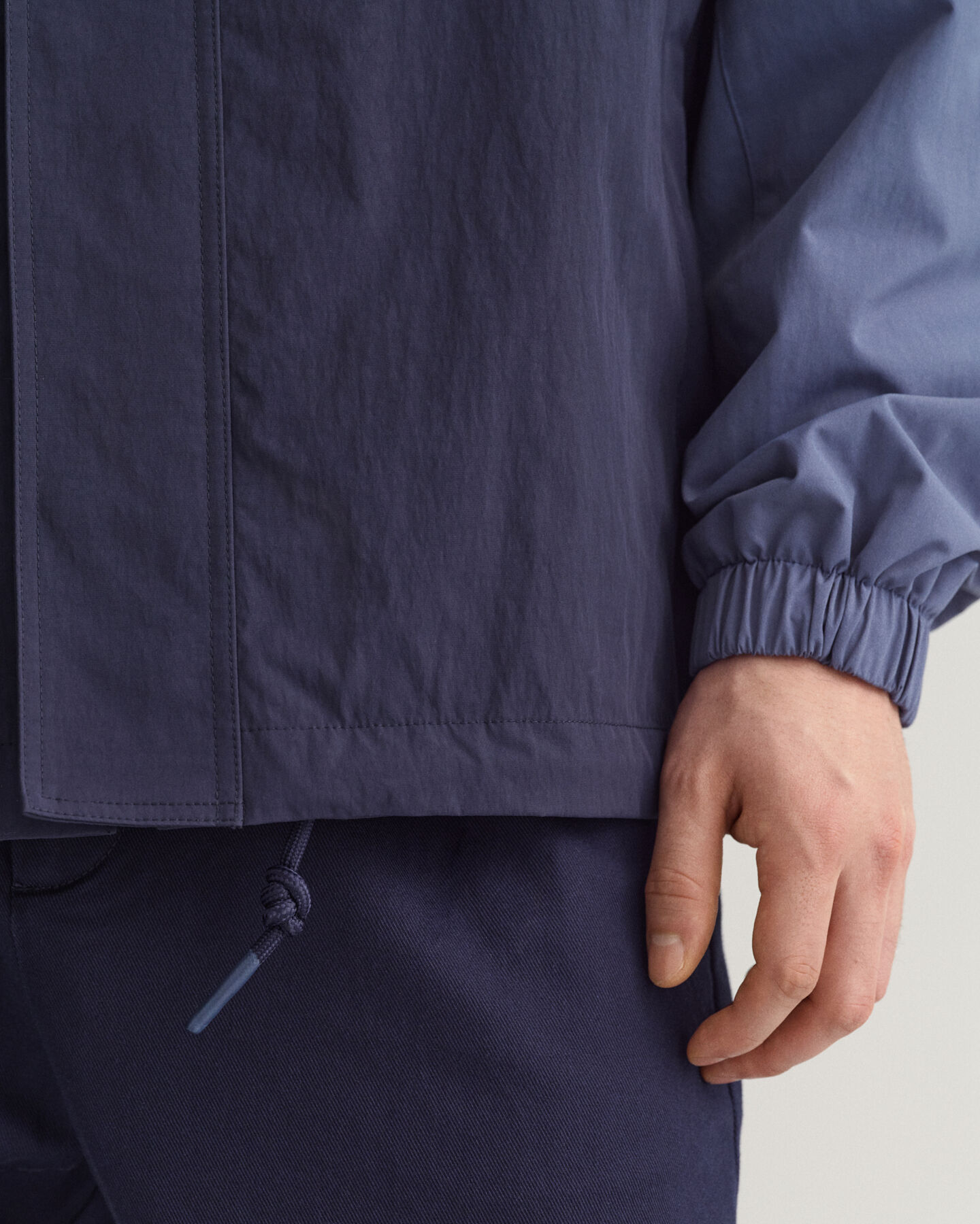 Jack met capuchon met kleurblokken