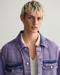 Surchemise en denim teinte en pi&egrave;ce