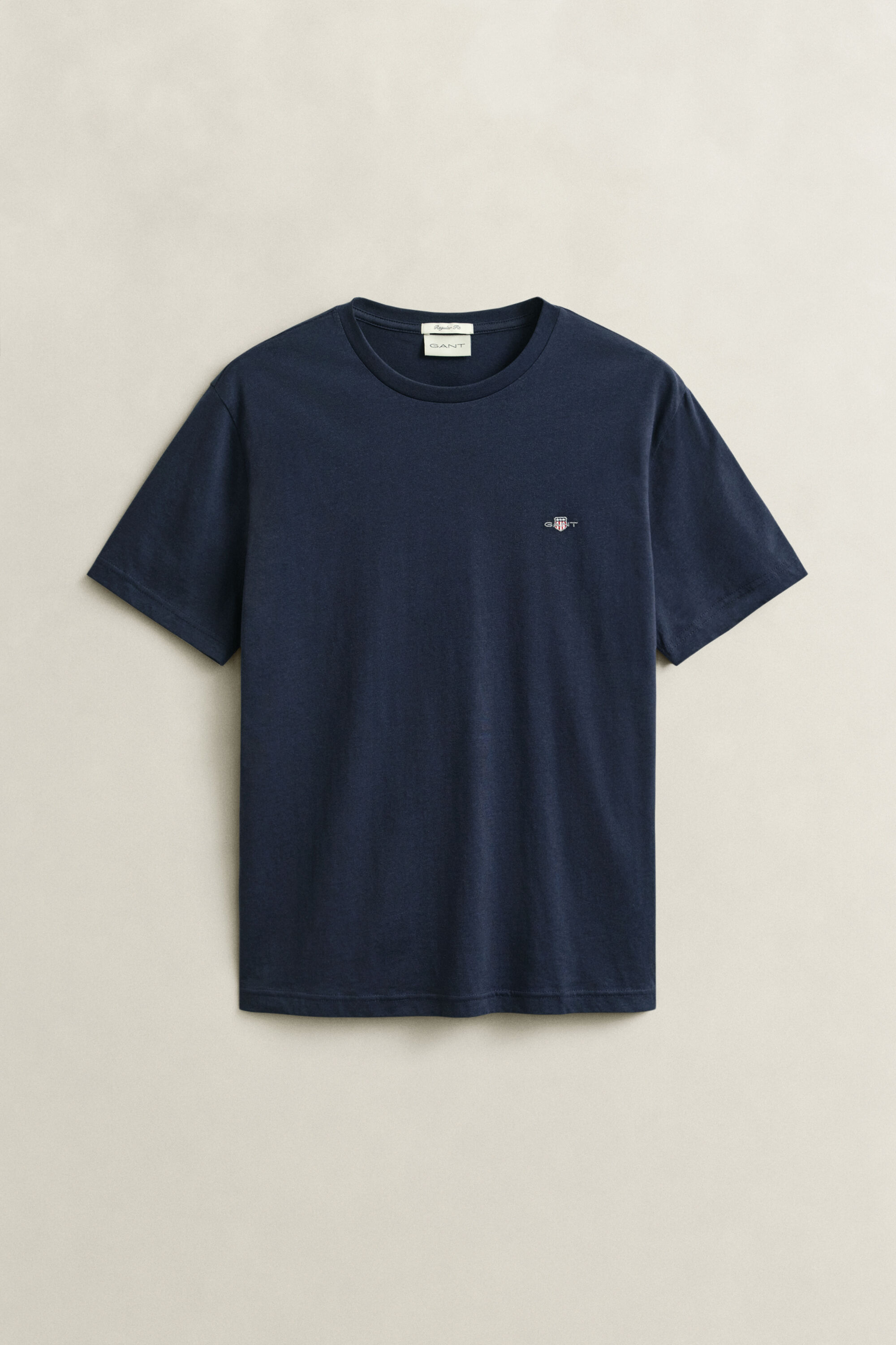 T-shirt coupe regular avec écusson