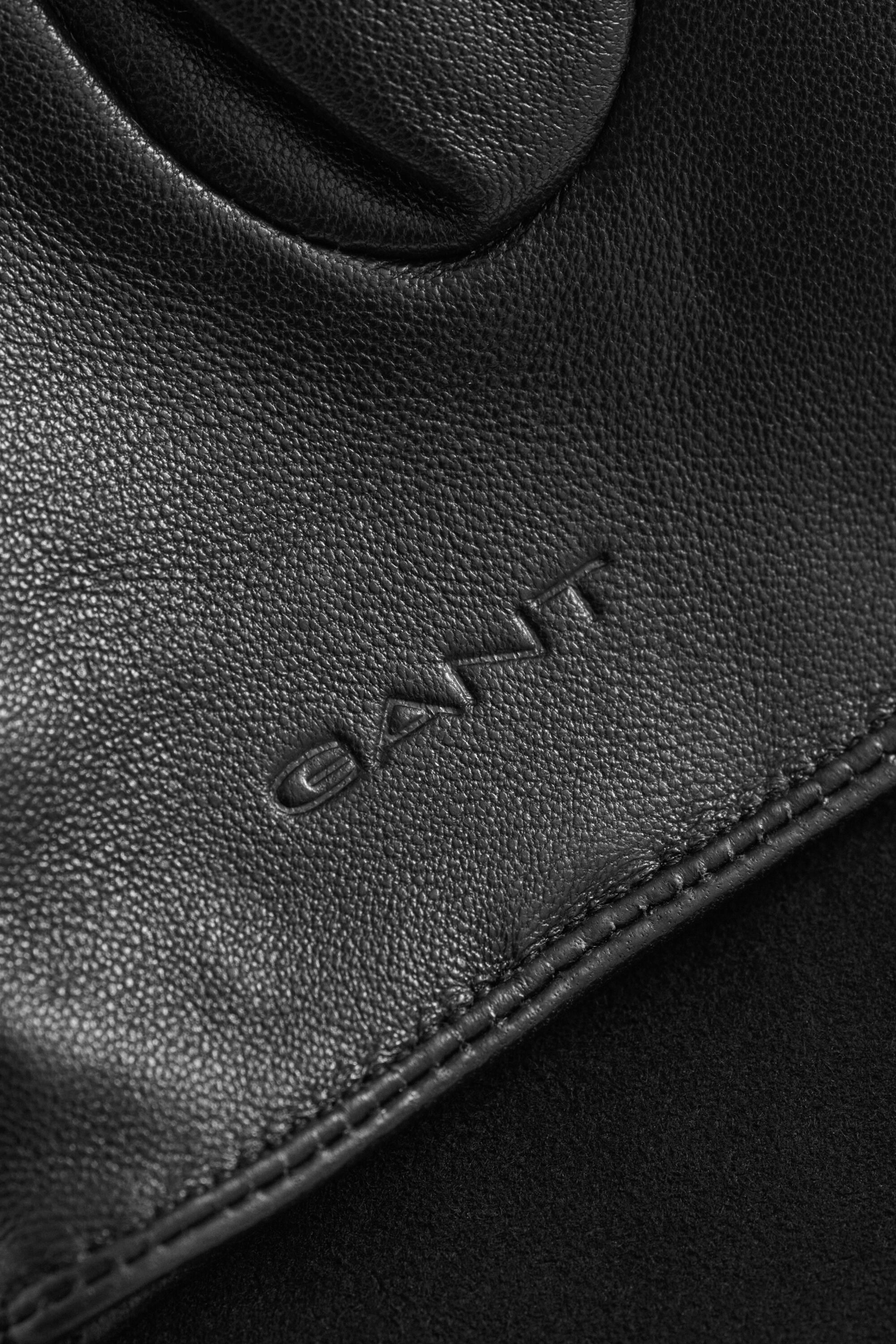 Gants en cuir et daim