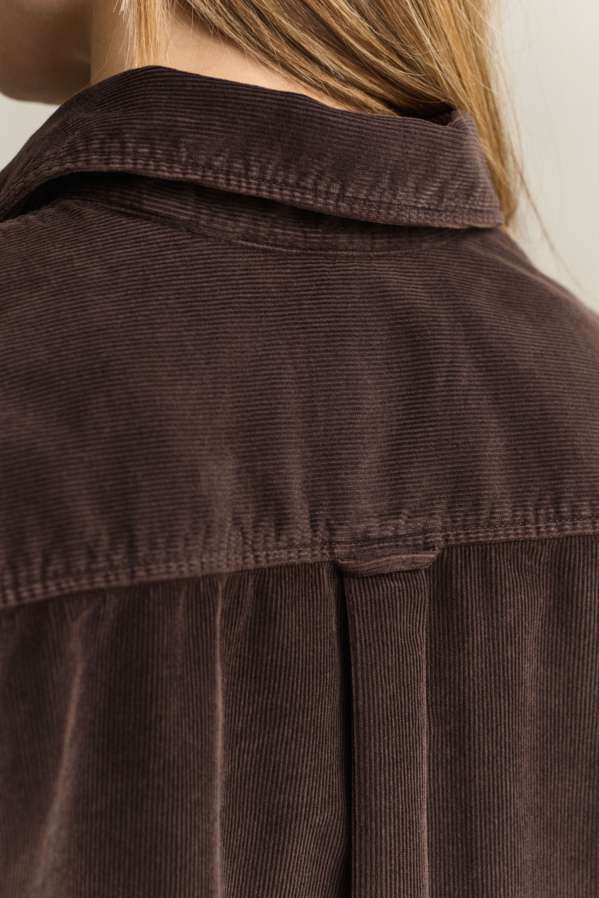 Relaxed corduroy hemd