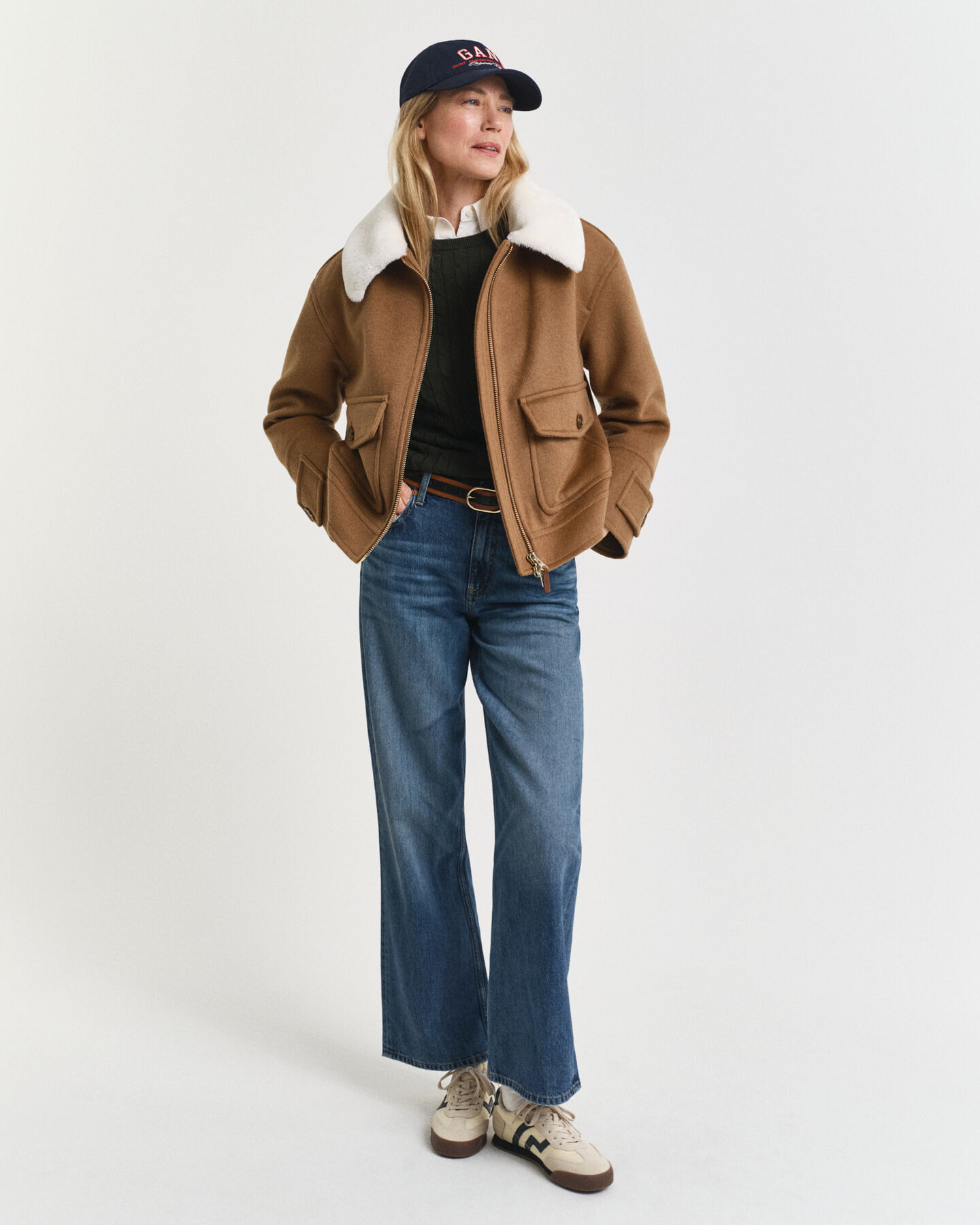 Pull col rond en maille de coton stretch à torsades