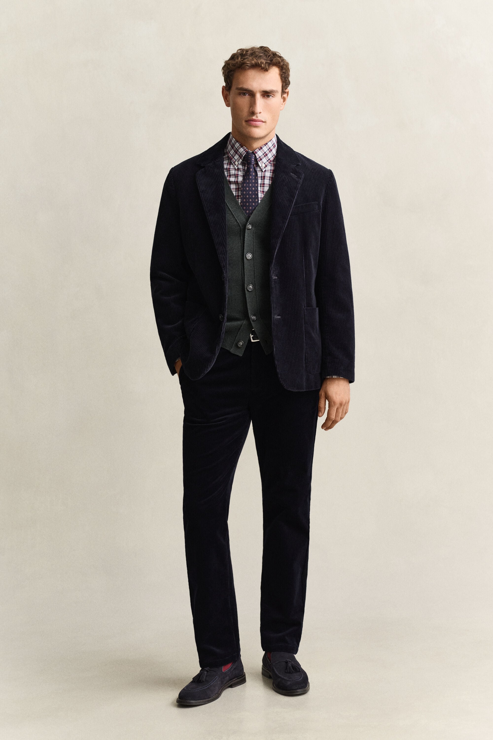 Cardigan col V en laine d’agneau