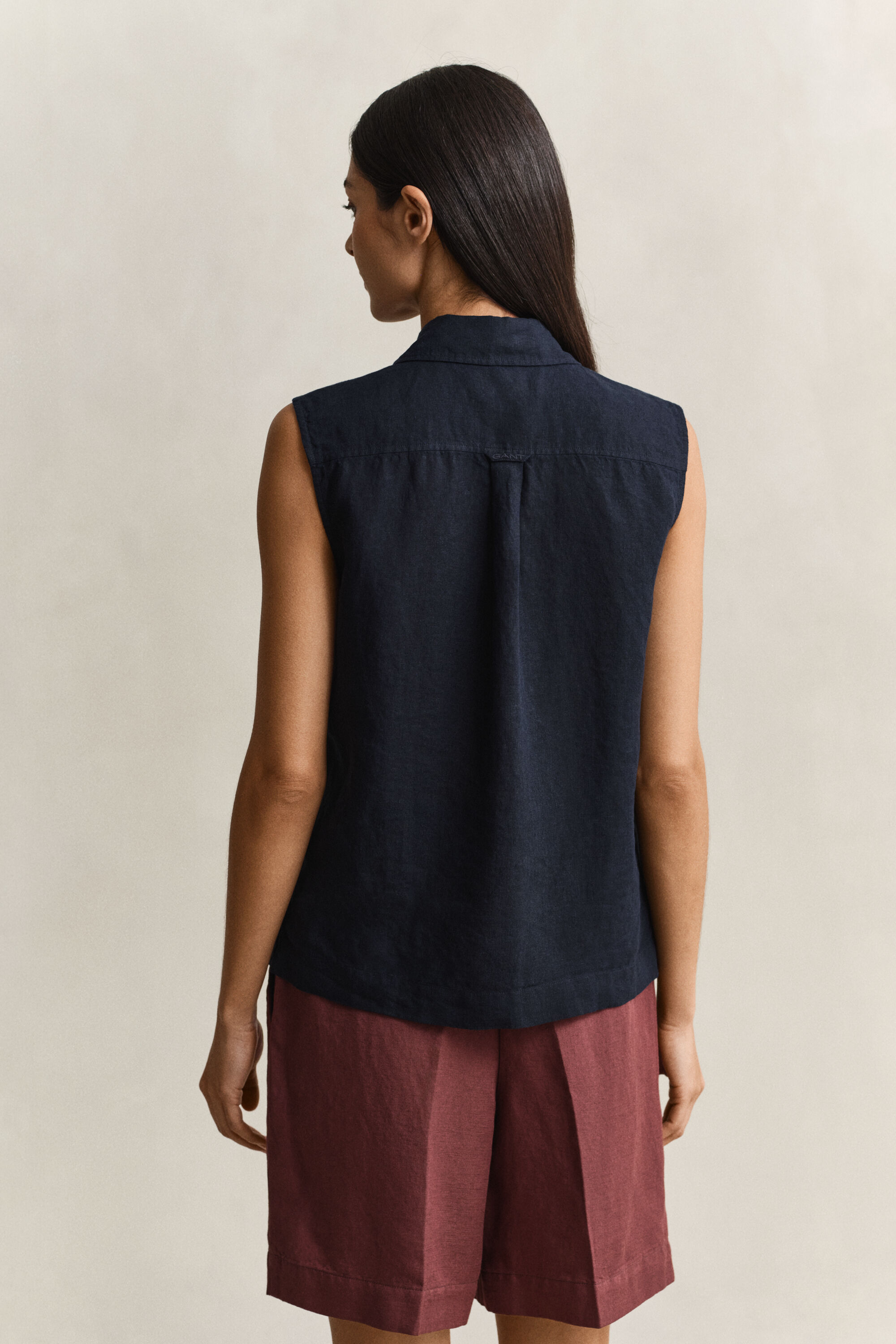 Mouwloze linnen blouse