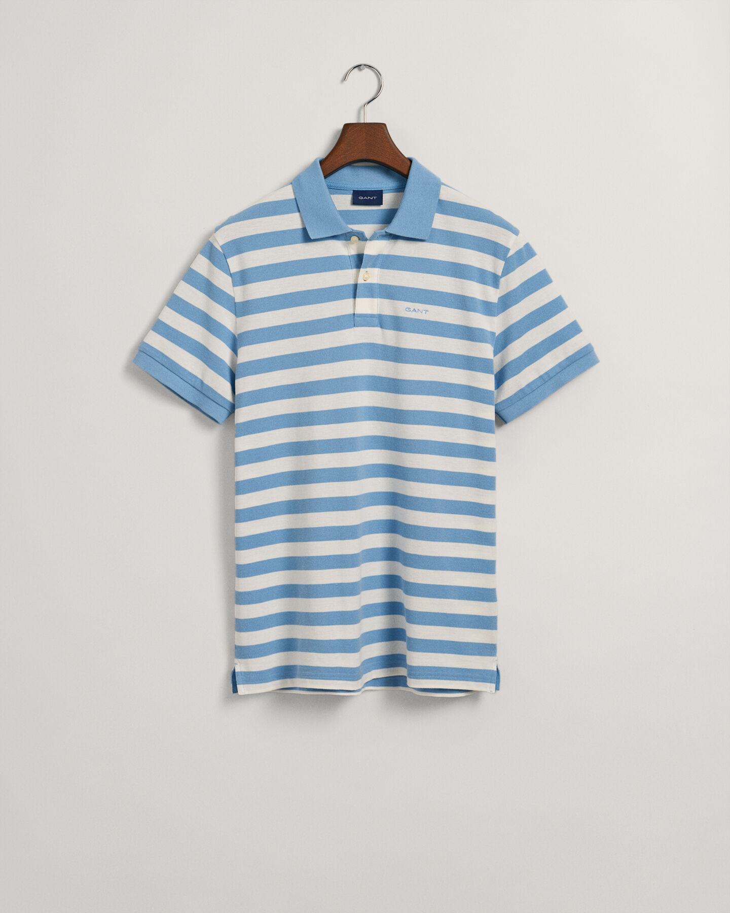 Polo en coton piqu&eacute; &agrave; rayures multicolores