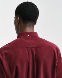 Chemise regular fit en velours côtelé