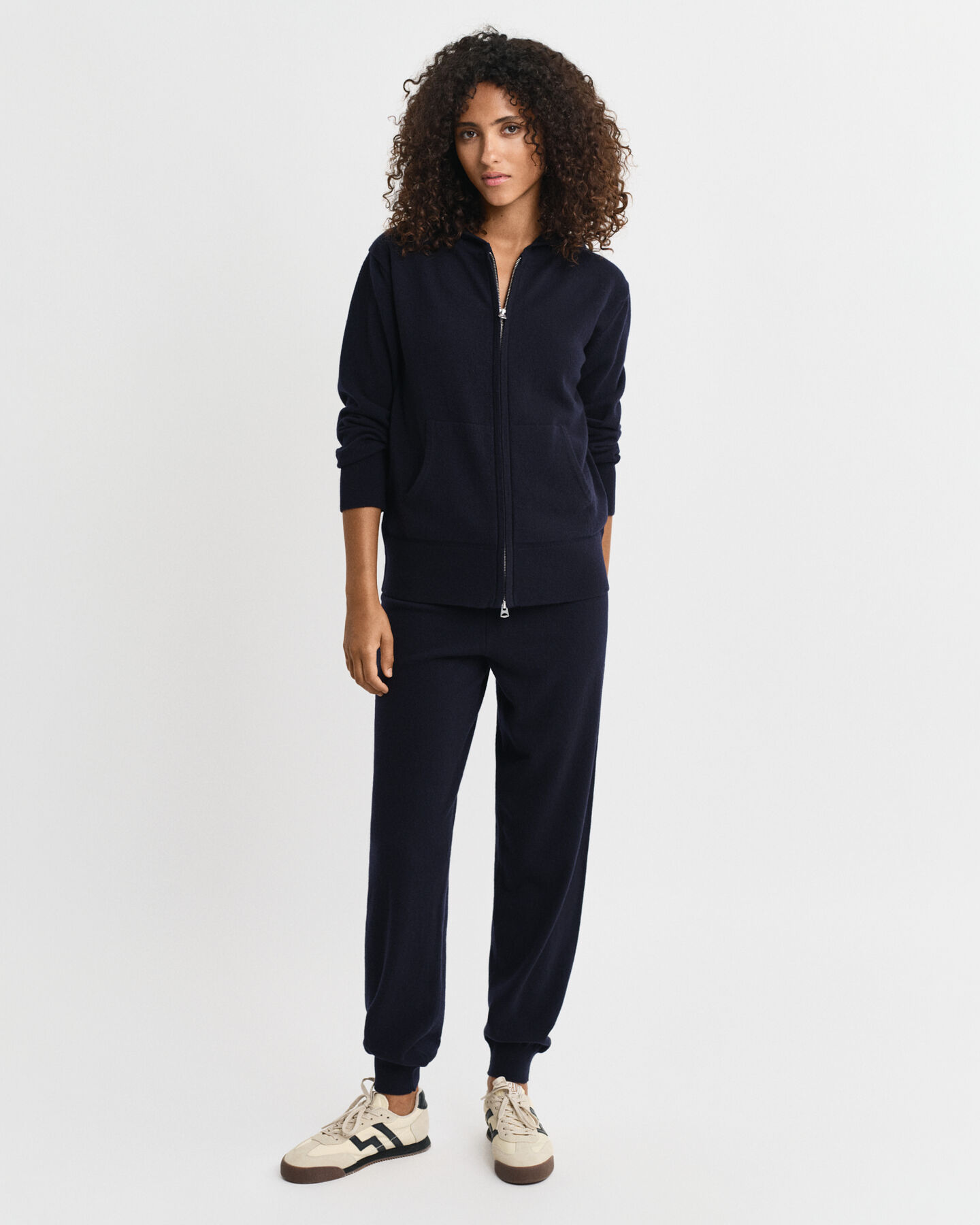 Sweat à capuche zippé en laine d'agneau ultrafine