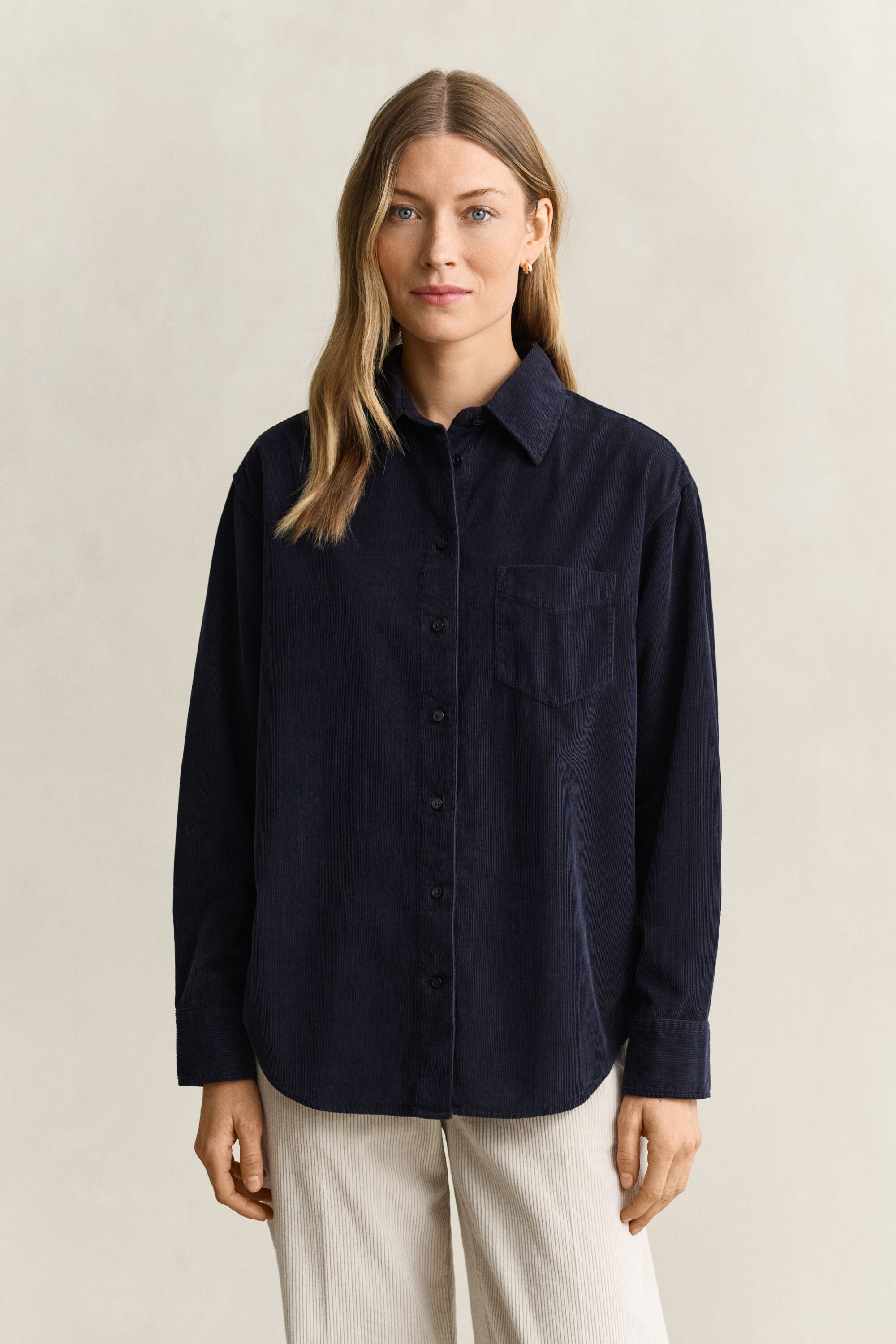 Relaxed corduroy hemd
