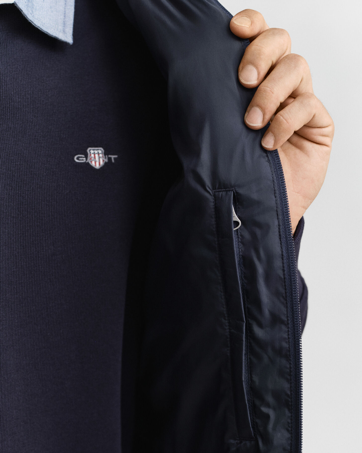 Lichte donsbodywarmer