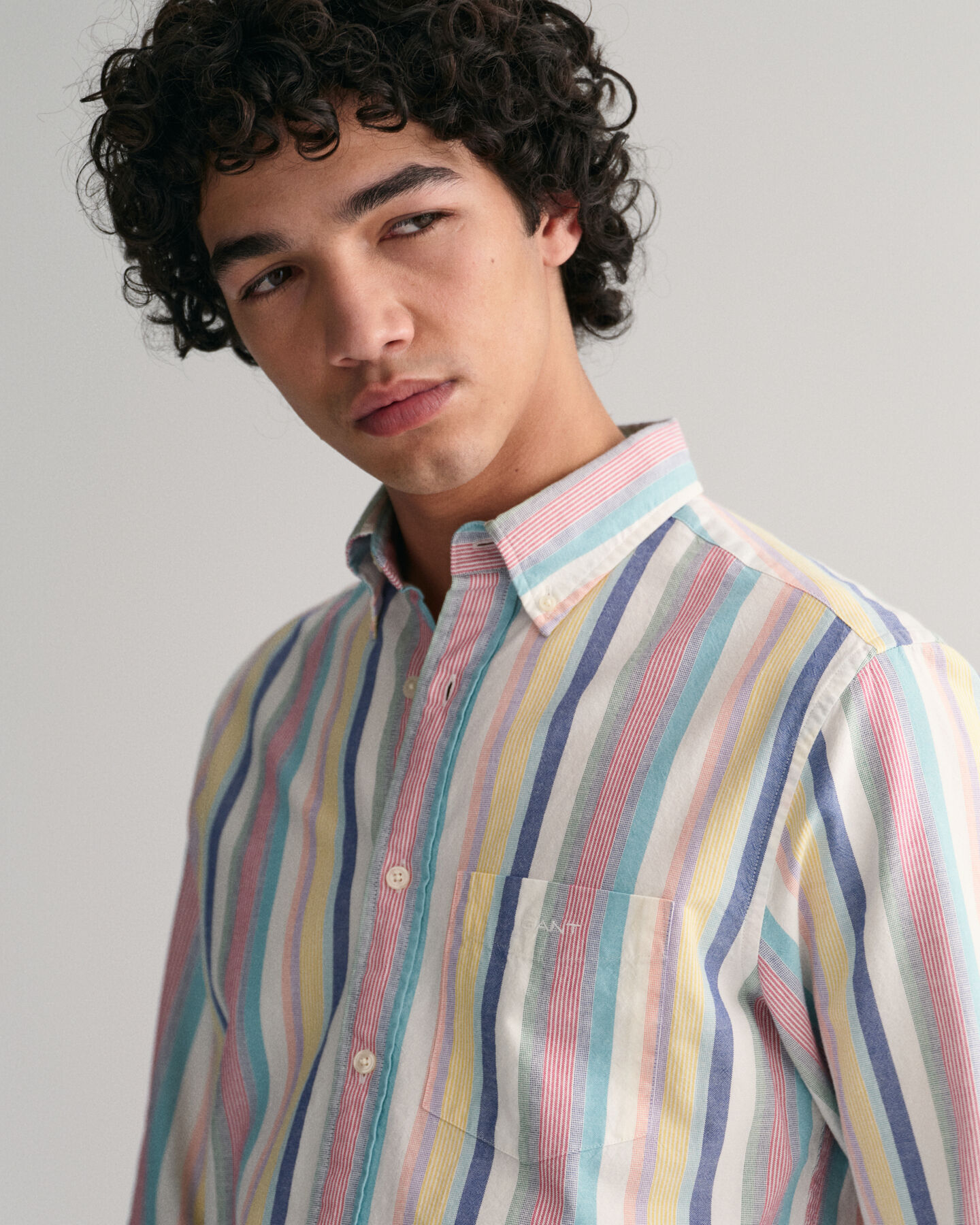 Chemise regular fit en coton Oxford à rayures multicolores