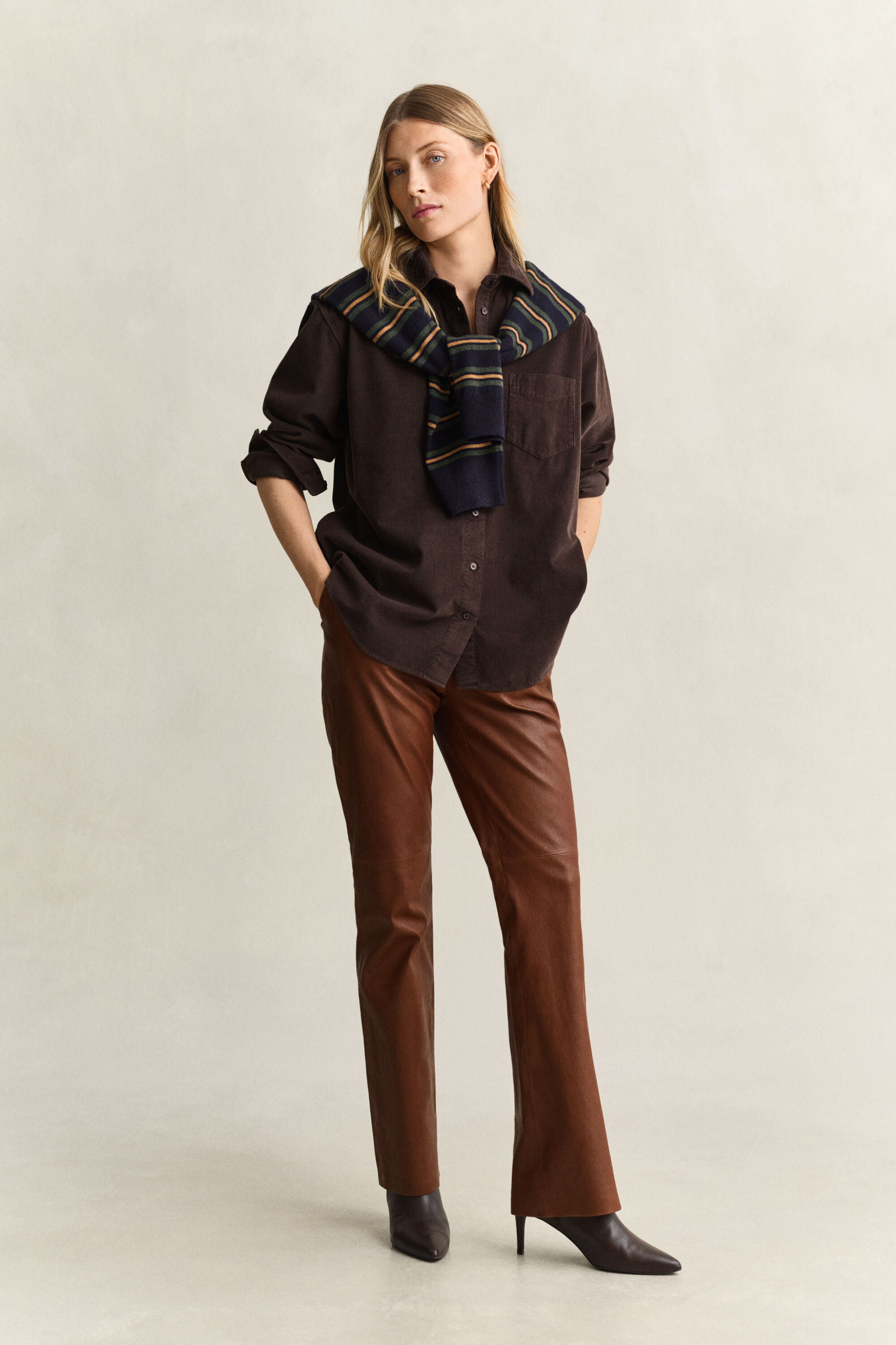 Relaxed corduroy hemd