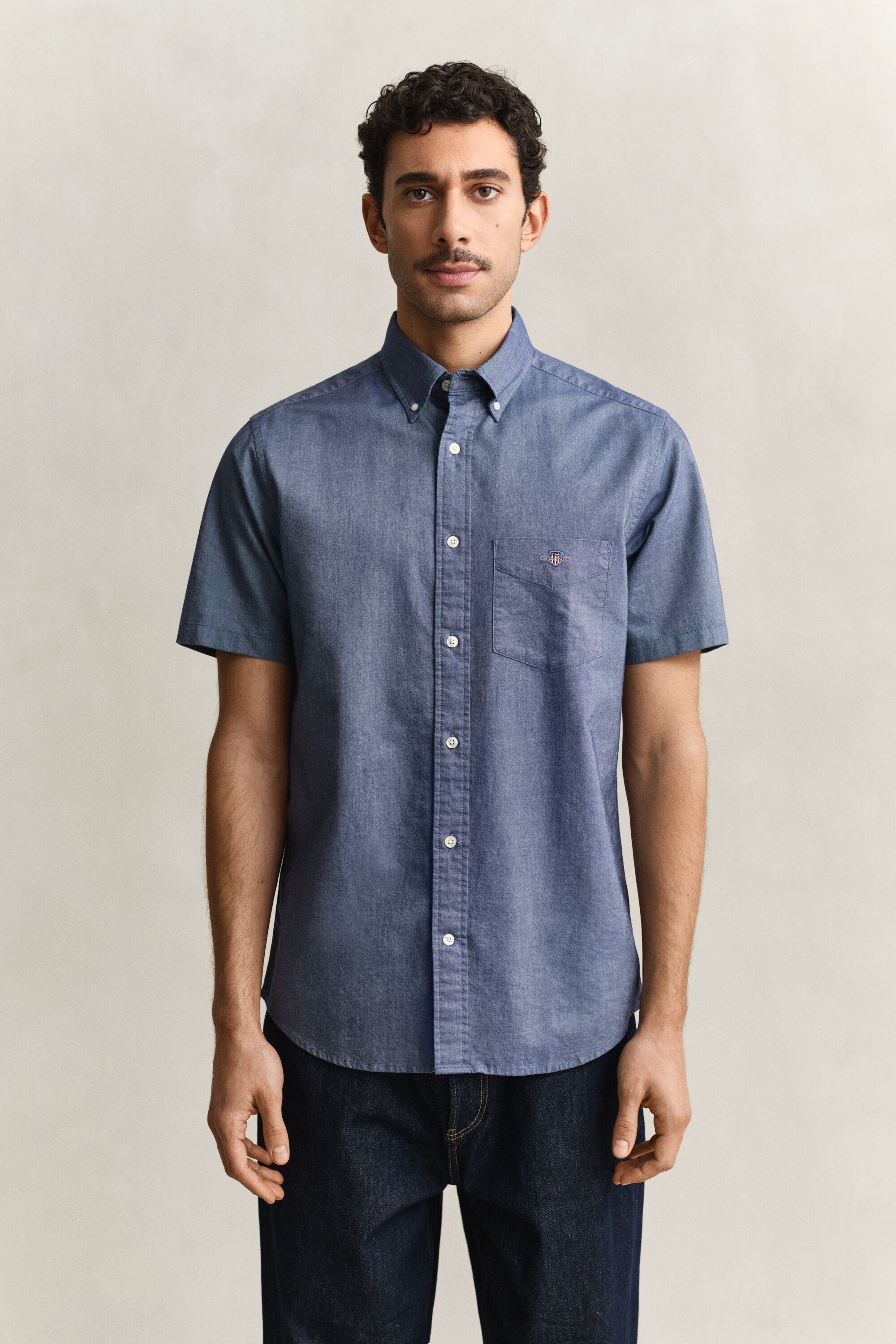 Chemise à manches courtes en coton Oxford classique