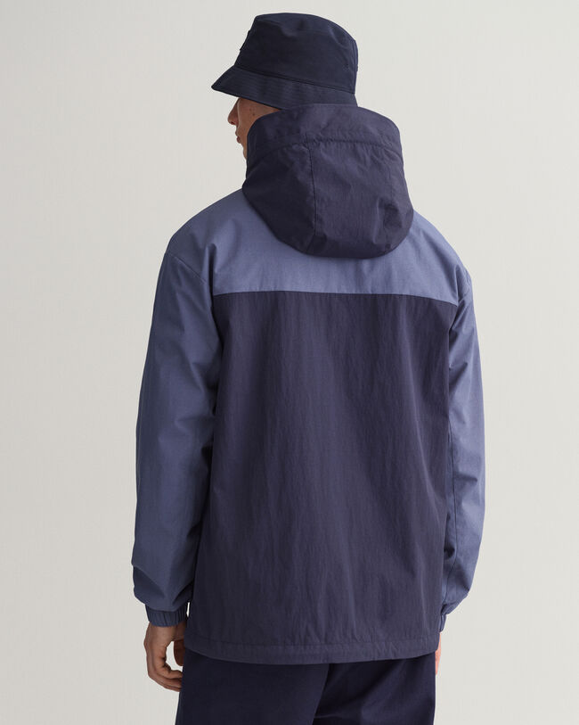 Jack met capuchon met kleurblokken