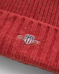 Bonnet en laine avec écusson