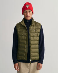 Banner Shield beanie