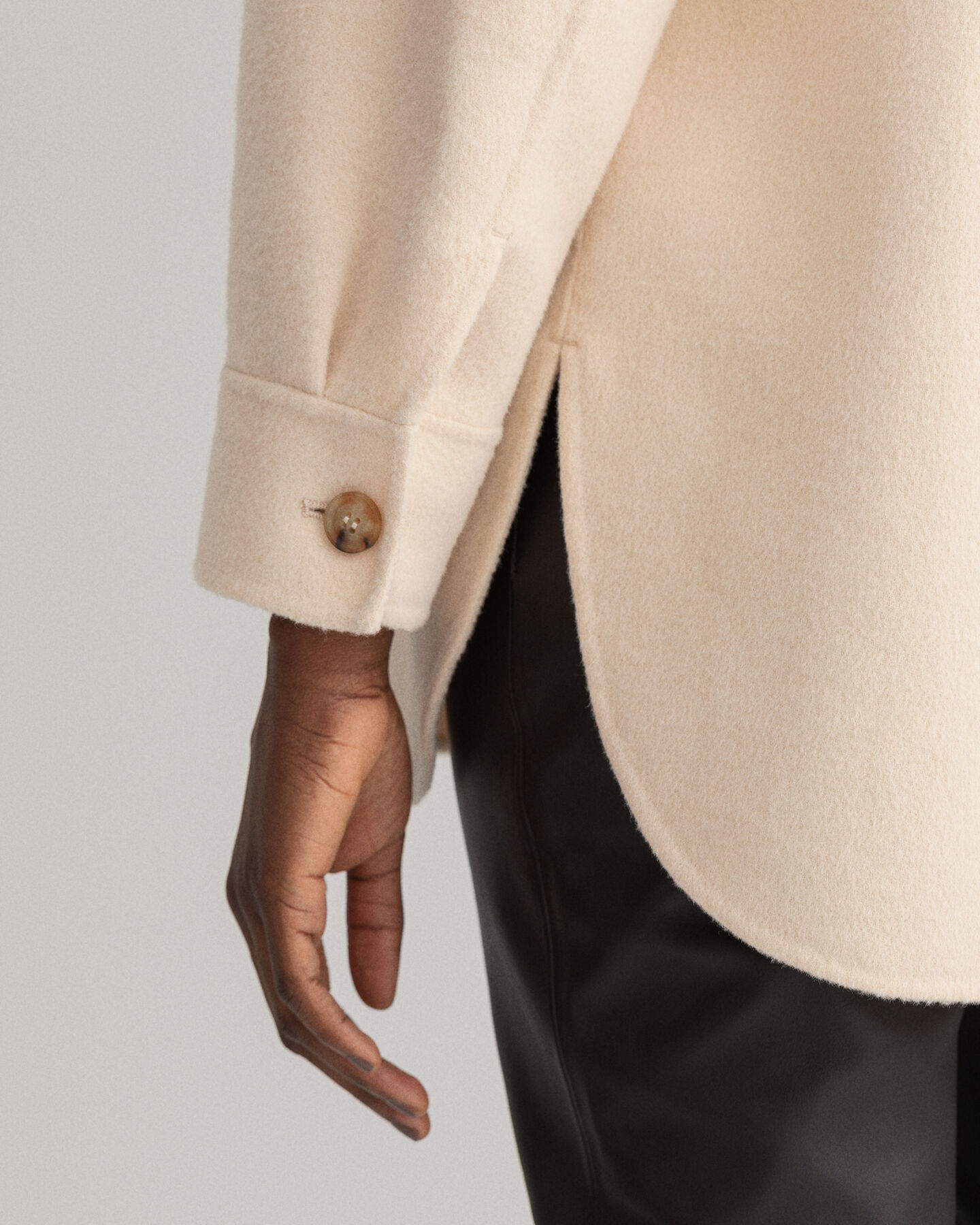 Met de hand gestikt hemdjack