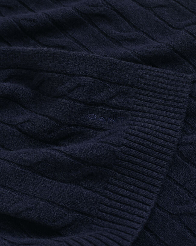 Écharpe en maille de laine à torsades