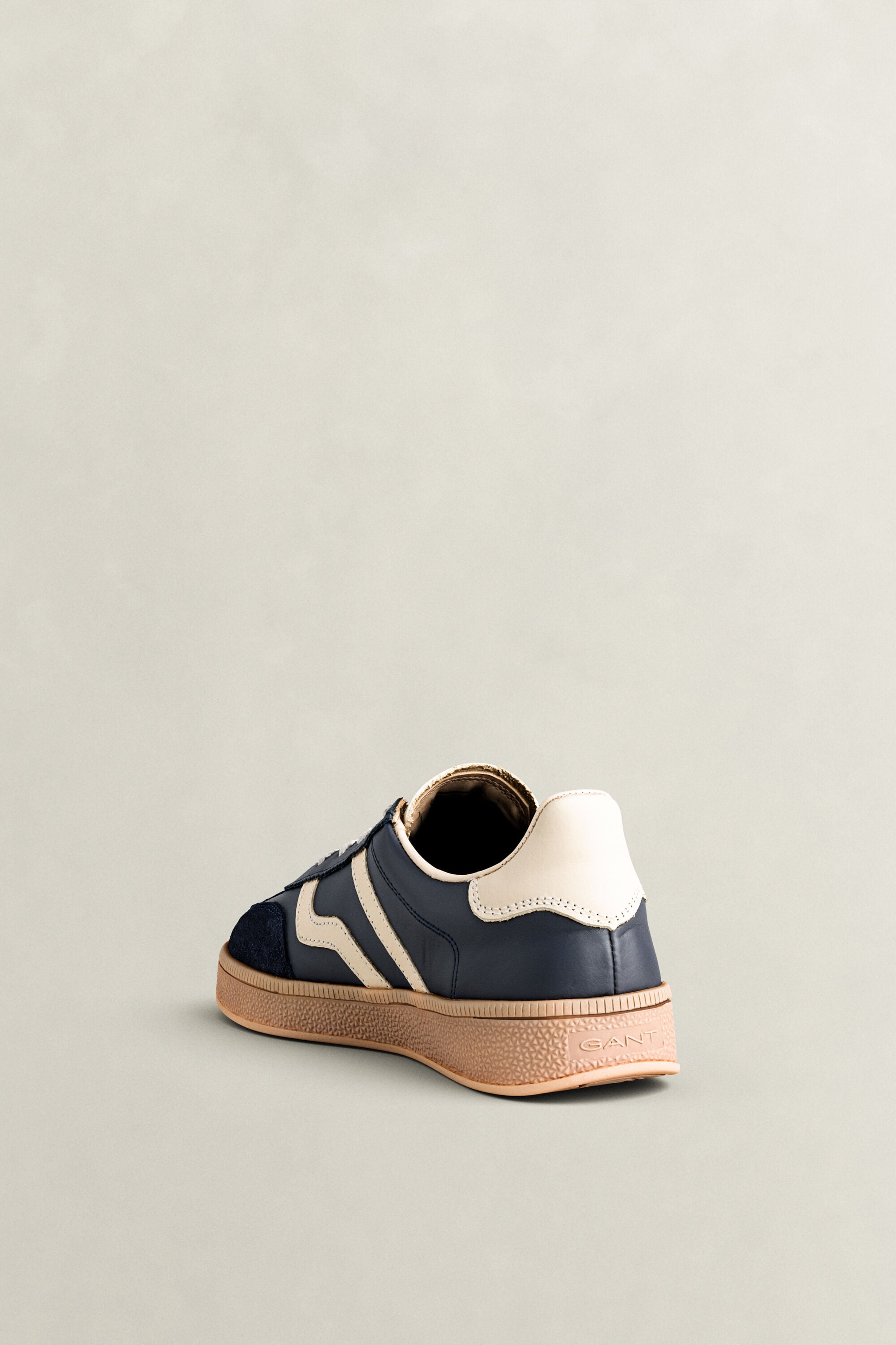 Cuzima-sneakers van suède-leer