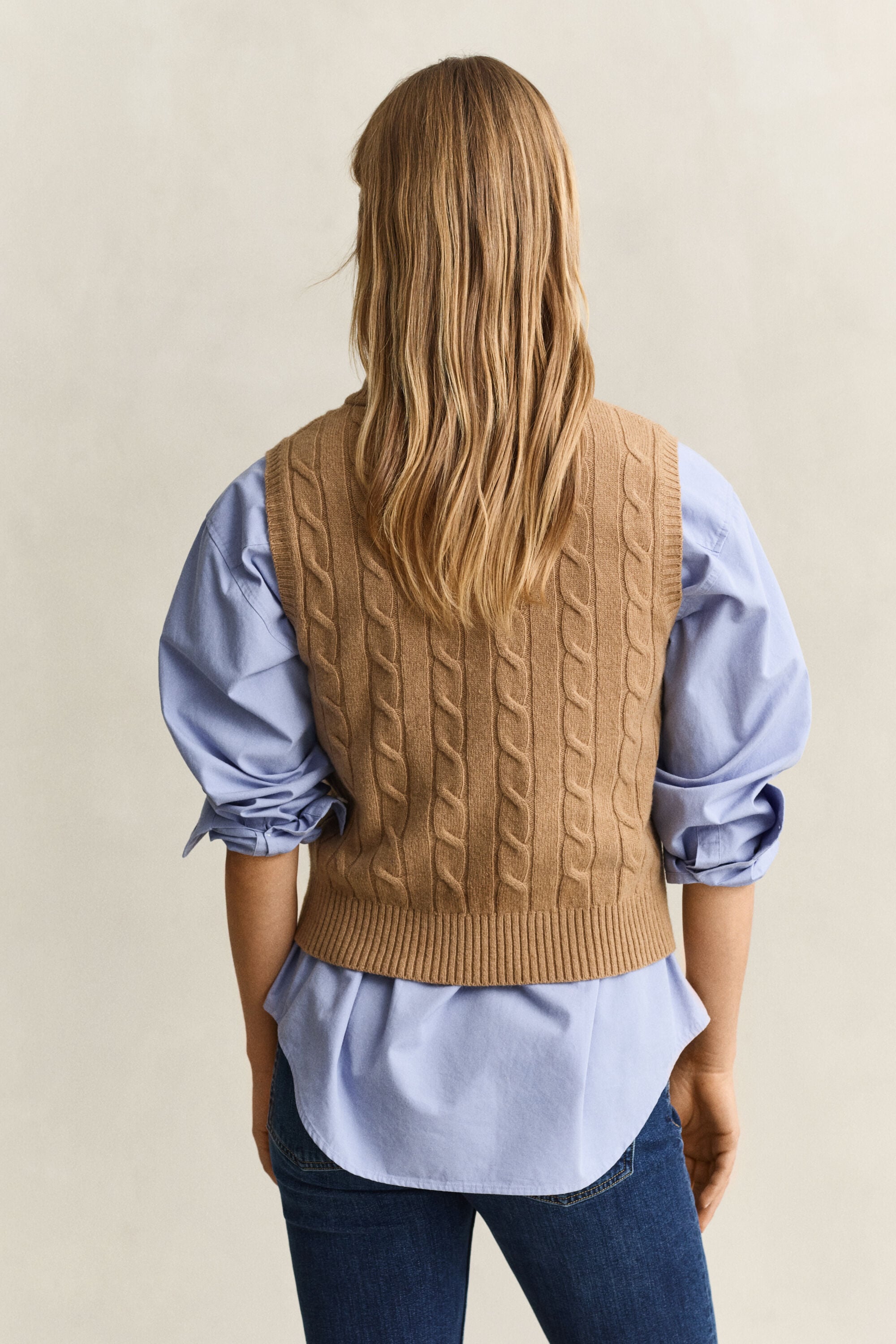 Pull sans manches en maille de laine d'agneau à torsades