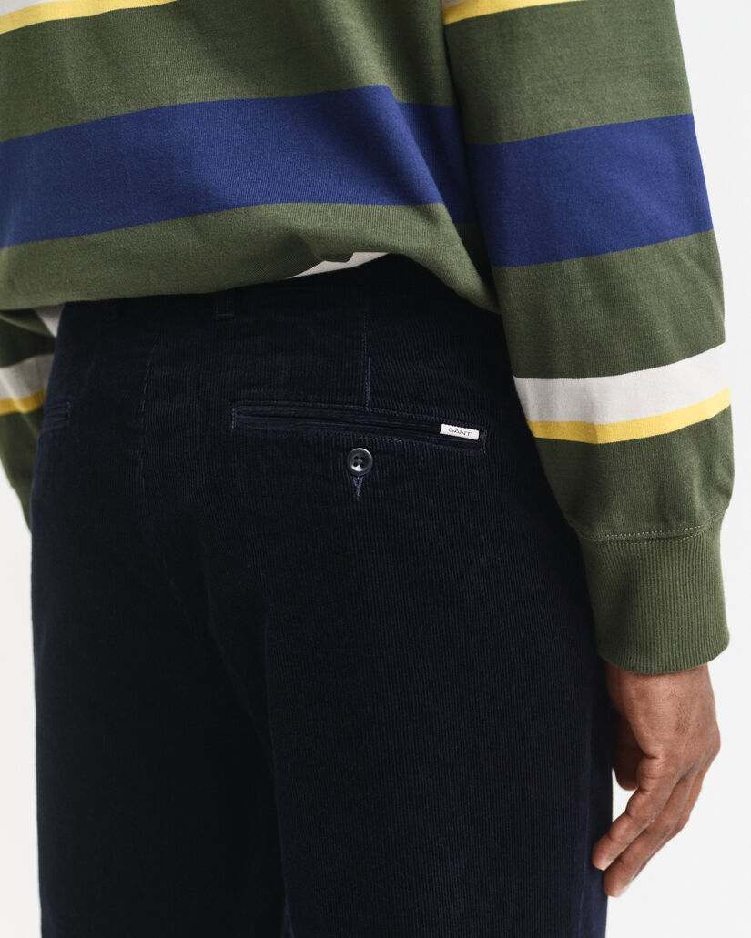 Regular Fit corduroy chino