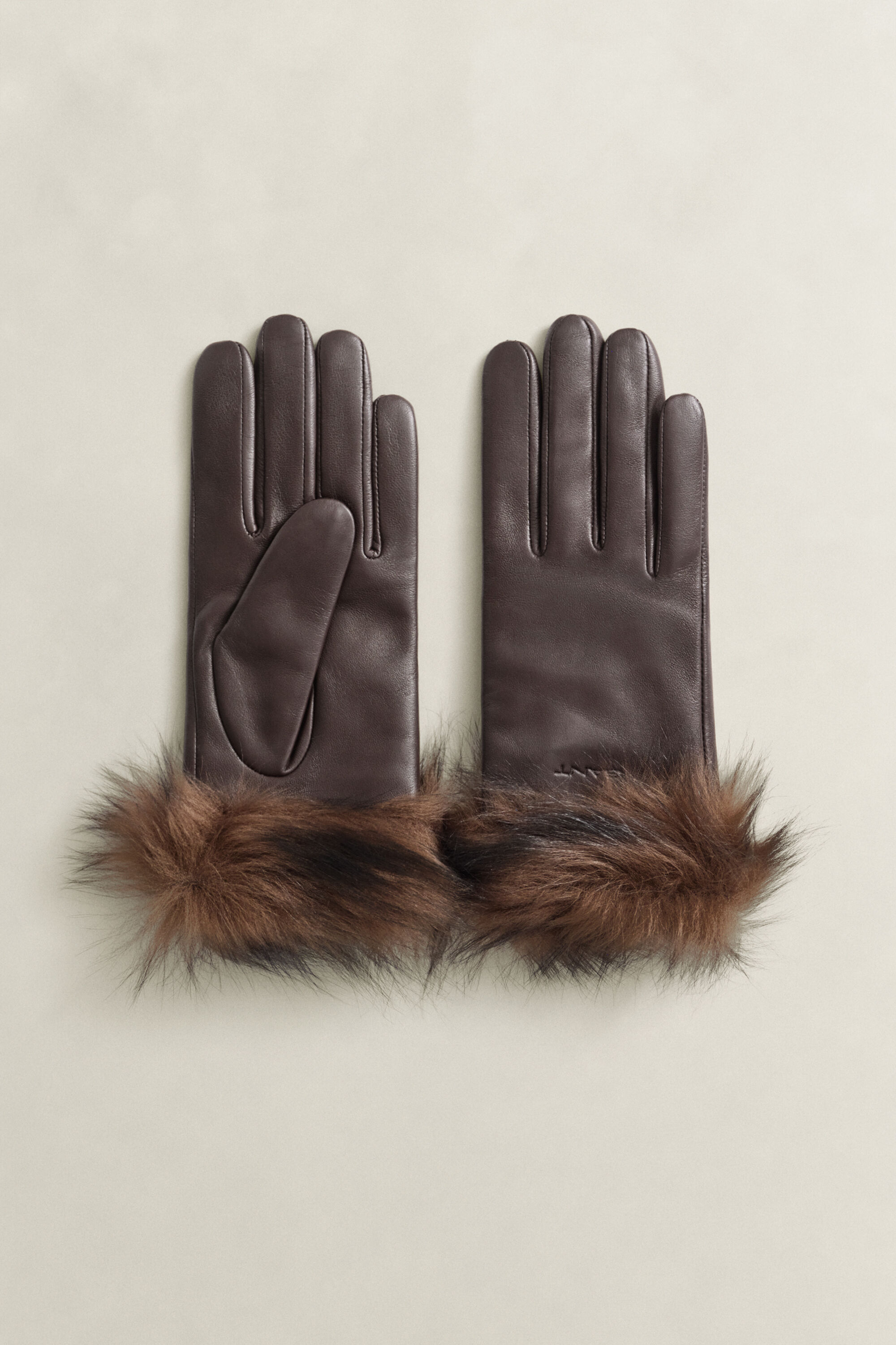Leren handschoenen met manchet van lamsvacht