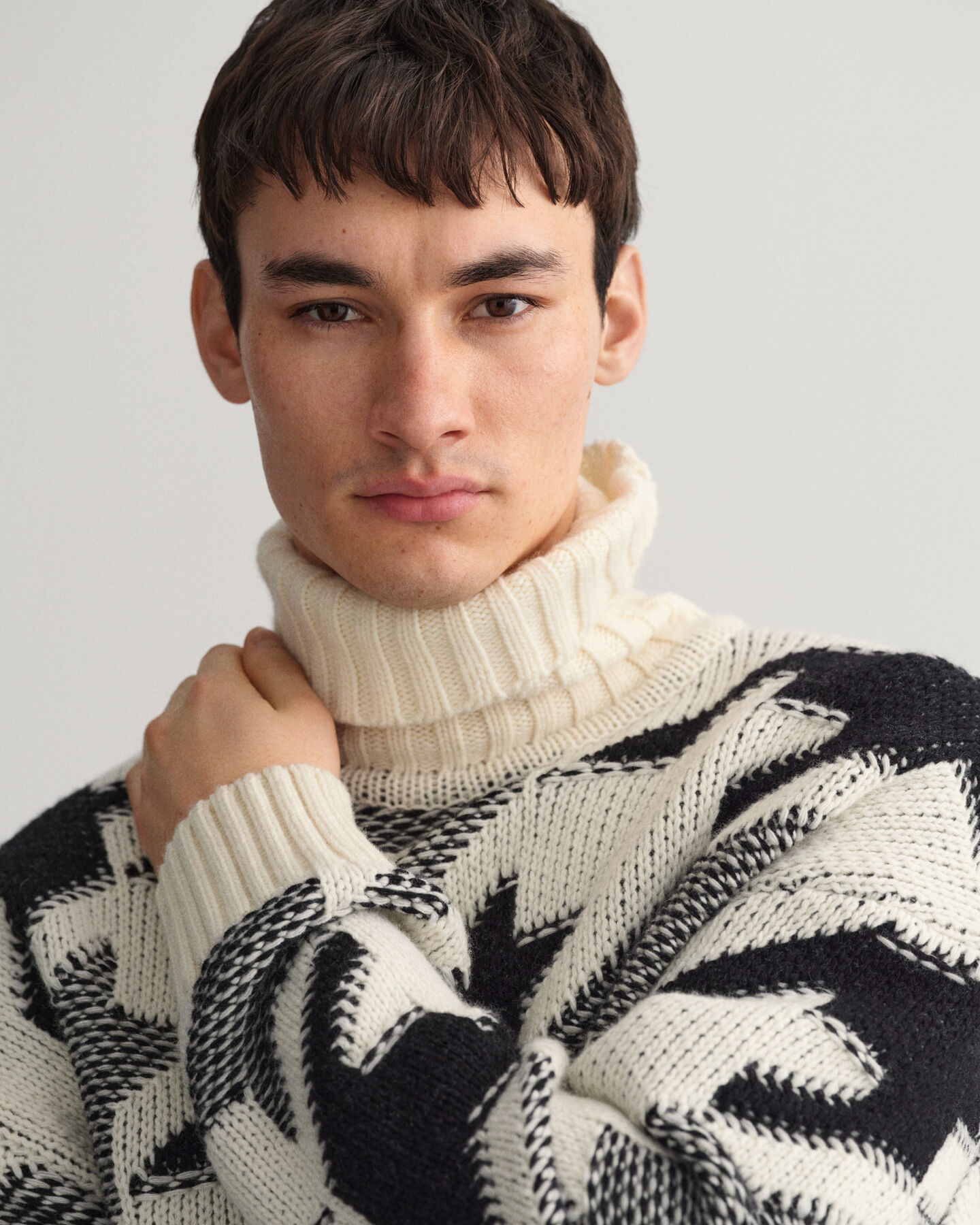 Pied-de-poule trui met rolkraag