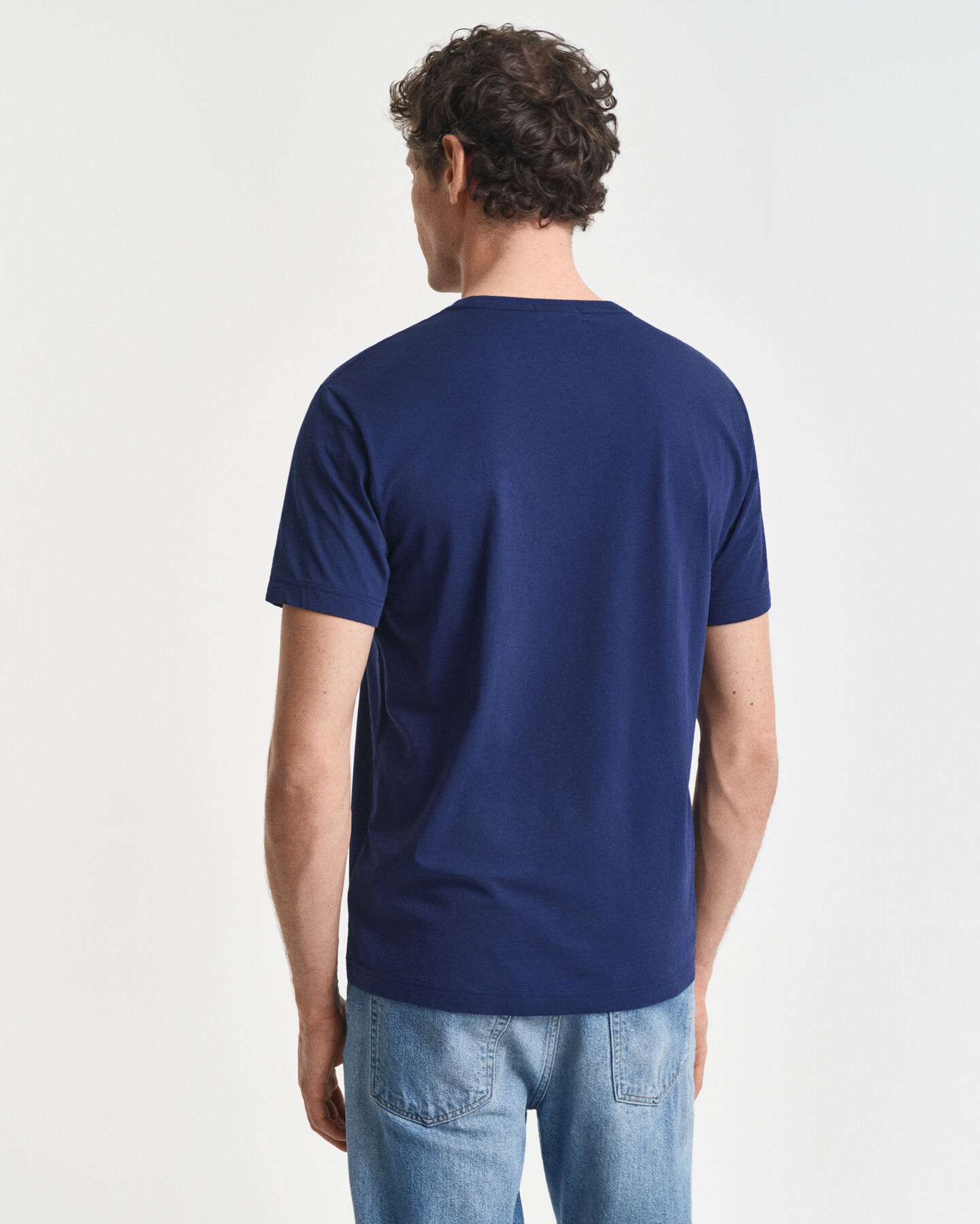 T-shirt coupe regular Shield