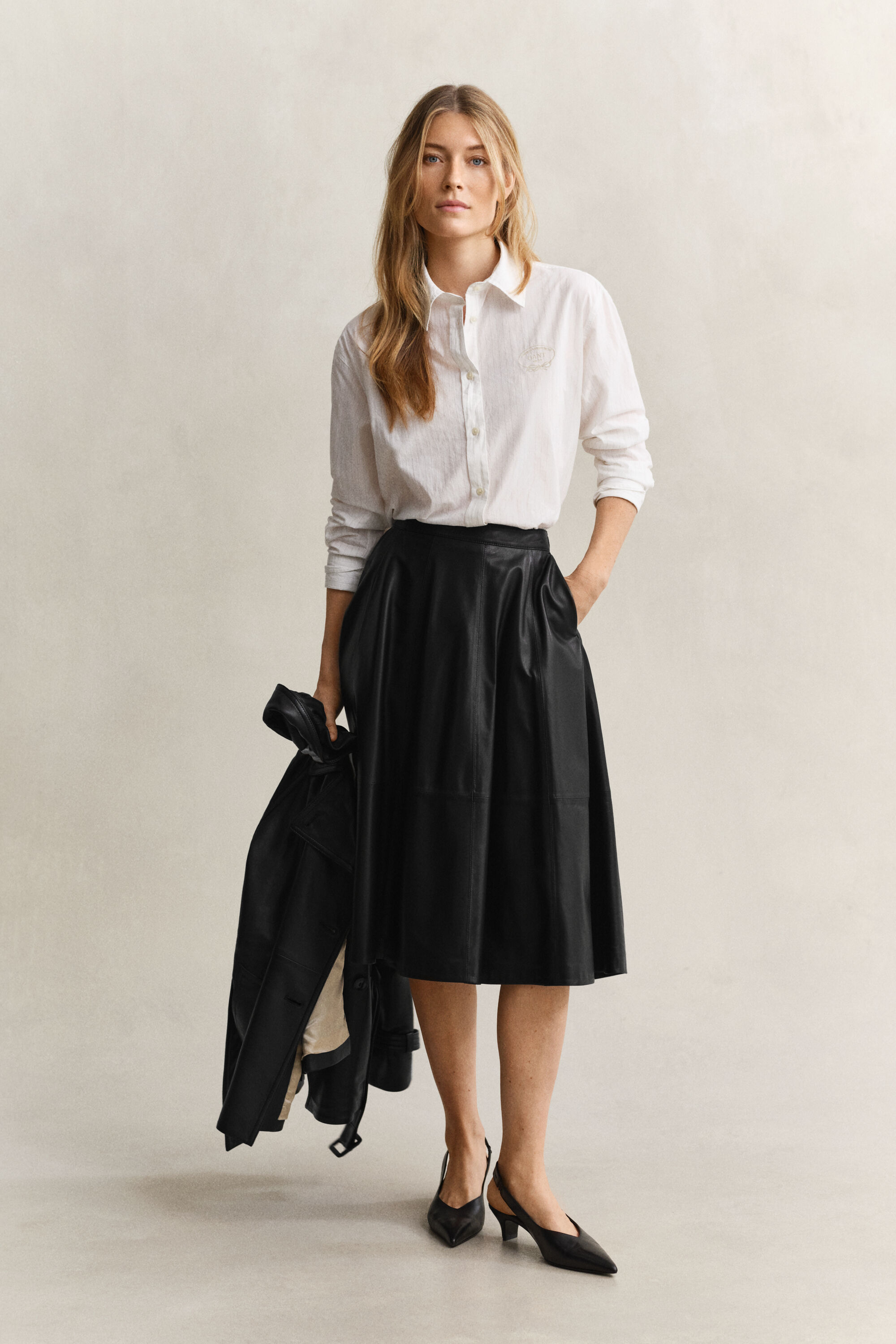 Chemise brodée à rayures