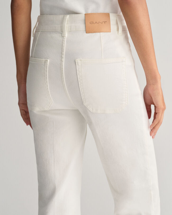 Jean slim fit évasé blanc