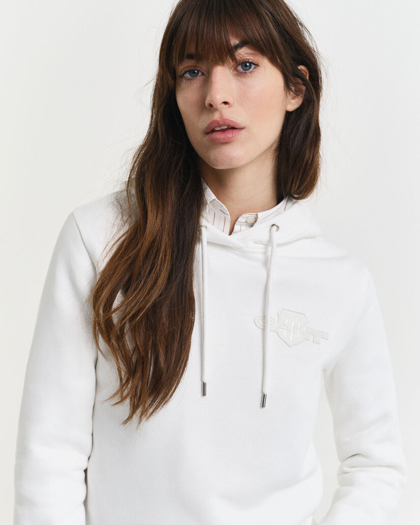 Sweat à capuche avec écusson ton sur ton