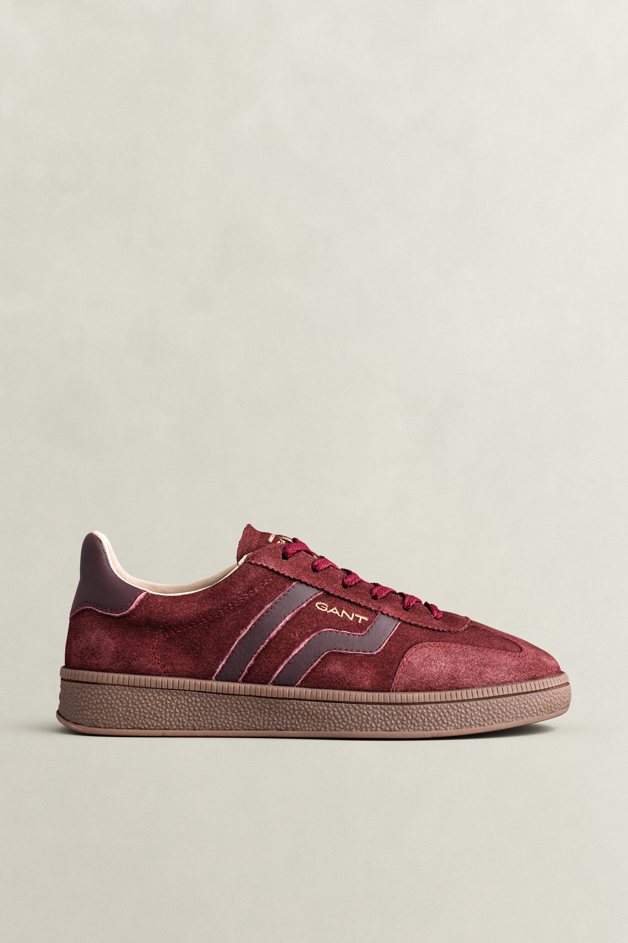 Baskets en daim Cuzima